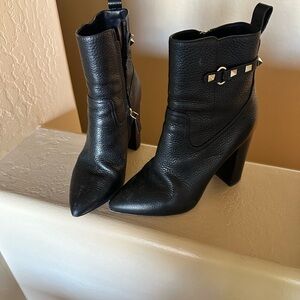 Valentino Garavani ‘Rockstud’ Ankle Boot size 37.5 worn 5 times